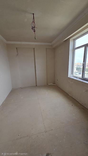 qaracuxurda mənzil: Qaraçuxur qəs., 3 otaqlı, Yeni tikili, 110 kv. m — 3