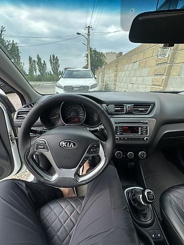 Продажа авто: Kia Rio: 2016 г., 1.6 л, Механика, Бензин, Седан — 6