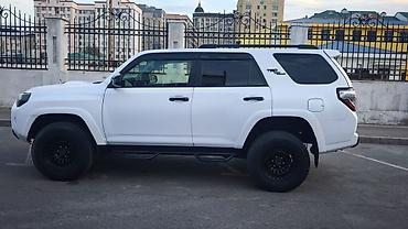 фораннер 2018: Toyota 4Runner: 2018 г., 4 л, Автомат, Бензин, Внедорожник — 4