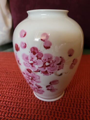 Ostali kućni dekor: Vaza nova wallendorf 1963.g.+ Nemacka. Nova vaza,sve na njoj odsjaj — 2