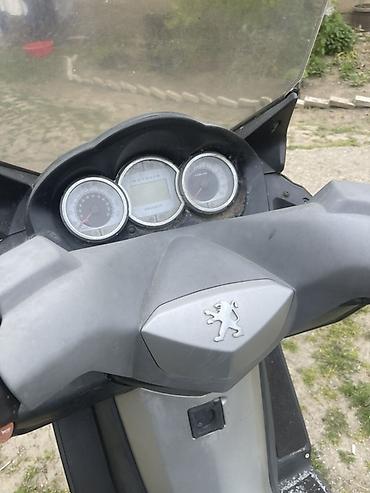 invalidski skuter: Peugeot Satelis skuter – crna boja, veliki gradski maxiskuter. - — 6