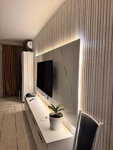 Люстры: Продаю 2х комп квартиру, район технопарка, 2 этаж из 9, останется вся — 3