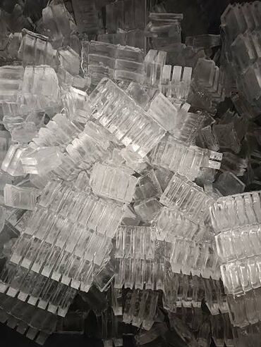 кубики льда: Лёд пищевой, доставим за час в ваше заведение. У нас качественный