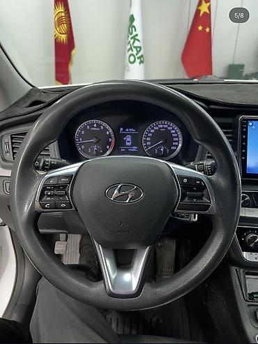 Продажа авто: Hyundai Sonata: 2017 г., 2 л, Автомат, Бензин, Седан — 5