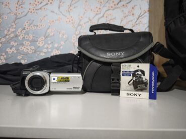 Фотоаппараты: Продам видеокамеру Sony Handycam DCR-SR45 – ваш личный оператор в мире