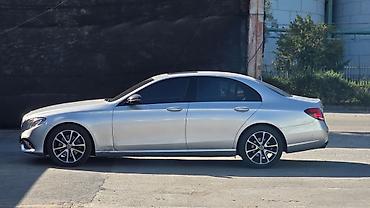 mers 210: Mercedes-Benz E-Class: 2020 г., 2 л, Автомат, Бензин, Седан — 6