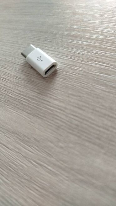 Audio və video kabellər: HDMi, AUX, RCA, OTG, USB Type C, adapter örürücü, kabel və uqolnik 90 — 17