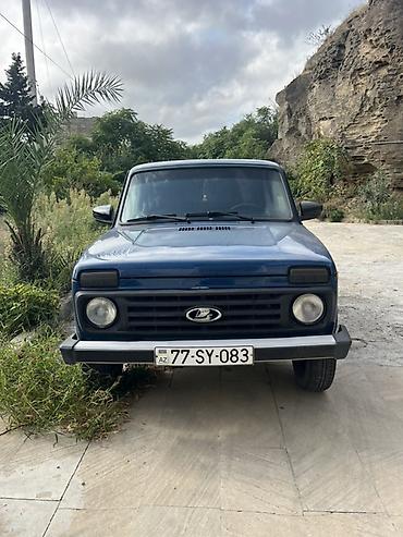 ВАЗ (ЛАДА): LADA Niva 4x4, mavi rəng, 3 qapı, kuzov tipli SUV. Xüsusiyyətlər: - — 1