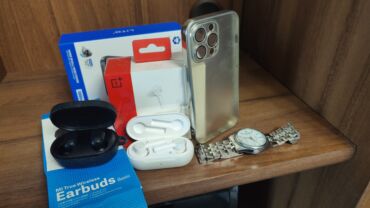 адам даром вещи: Беспроводные наушники Xiaomi -1 комплект; беспроводные наушники at lalafo.kg адам даром вещи: Беспроводные наушники Xiaomi -1 комплект; беспроводные наушники