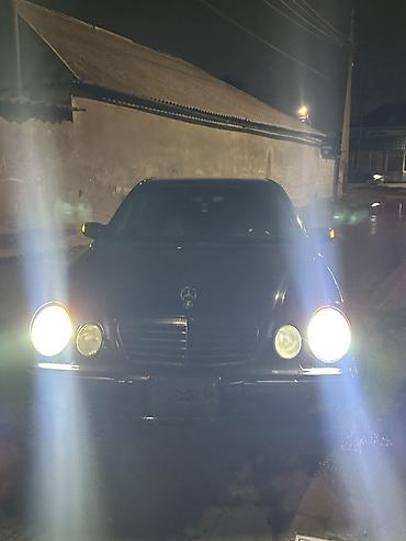 Mercedes-Benz E-Class: 2002 г., Автомат, Бензин, Седан