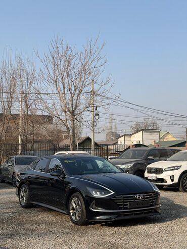 Hyundai: Hyundai Sonata: 2019 г., 2 л, Автомат, Газ, Седан — 2