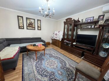 продаю дом под бизнес бишкек: 130 м², 5 комнат