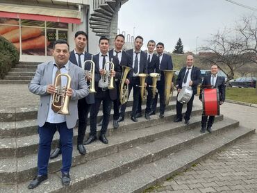 usluge masaze: Trubaci za svadbe i sva vasa veselja-novi sad Trubaci za svadbe i