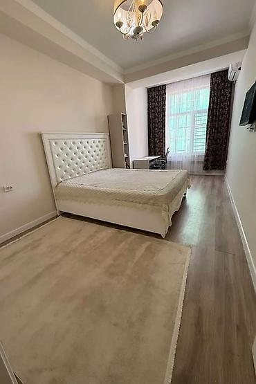 Продажа квартир: 2 комнаты, 75 м², Ала-Арча ТРЦ Элитка, 9 этаж, Евроремонт — 1