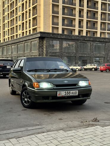 ВАЗ (ЛАДА): ВАЗ (ЛАДА) 2114 Samara: 2003 г., 1.5 л, Механика, Бензин, Хэтчбэк