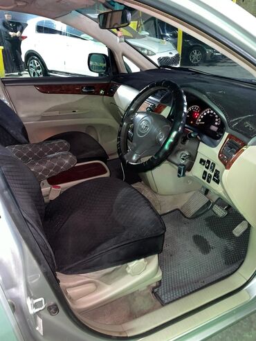 лабовой мазда демио: Toyota Ipsum: 2003 г., Автомат, Минивэн