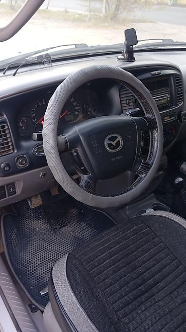 subaru wilderness: Mazda Tribute: 2003 г., 2 л, Механика, Бензин, Кроссовер — 6