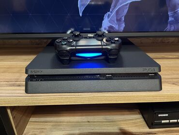 PS4 (Sony Playstation 4): Sony PlayStation 4 Slim 1TB Bütün tekniki funksiyaları işləyir