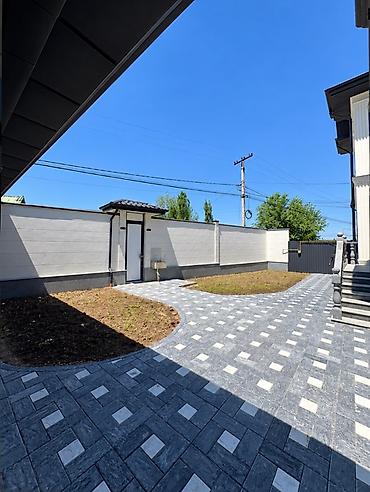 Үйлөрдү сатуу: 6 бөлмө жана андан көп, 310 м², 4 соток, Төмөнкү Ала-Арча, Кыймылсыз мүлк агенттиги — 2