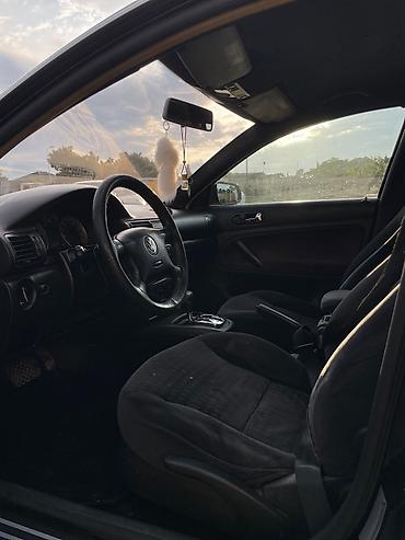 авто volkswagen: Volkswagen Passat sedan - Korpus: qara rəngli, 4 qapılı sedan, arxa — 3