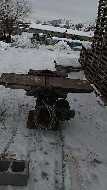 стол кухонны: Продам деревообрабатывающие станки. 1) Комбинированный столярный узел — 3