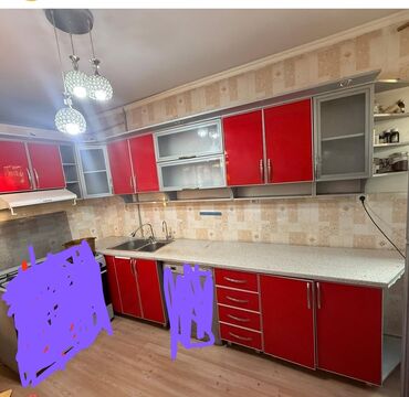 деревянный кухонный стол: Ашкана гарнитуру, Колдонулган, түсү - Кызыл, Өзү алып кетүү