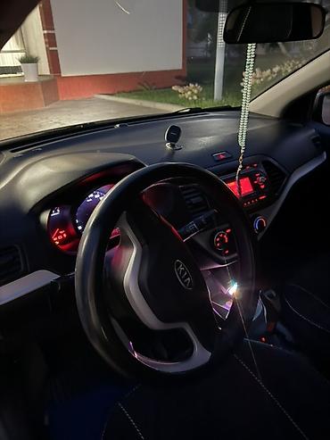 авто вит: Kia Morning: 2011 г., 0.1 л, Автомат, Бензин, Хэтчбэк — 6
