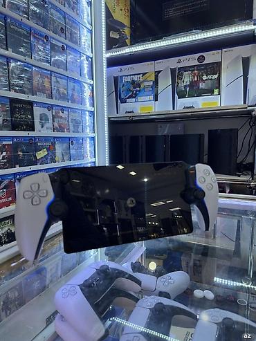 PS5 (Sony PlayStation 5): PlayStation Portal PlayStation Portal Əla vəziyyətdə,yeni kimi. Sony — 4