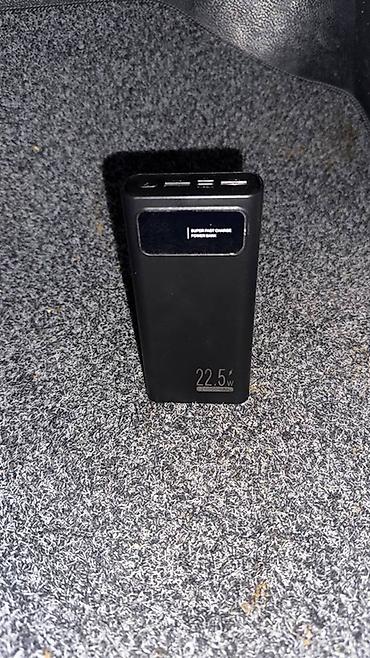 venu 4: Внешний аккумулятор (power bank) с быстрой зарядкой 22.5 Вт. Основные — 3
