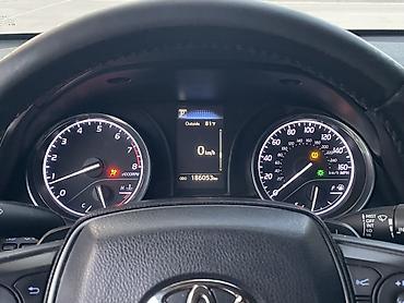 spark 2018: Toyota Camry: 2018 г., 2.5 л, Автомат, Бензин, Седан — 7