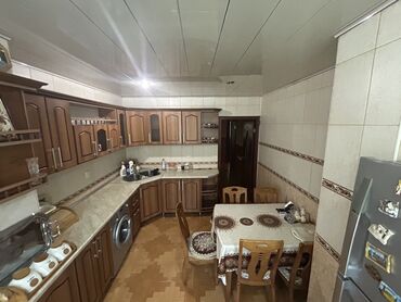 Köhnə tikili: Bakı, 4 otaqlı, Köhnə tikili, 100 kv. m — 12