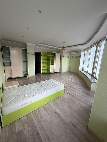 Долгосрочная аренда квартир: 4 комнаты, Собственник, С мебелью полностью — 12