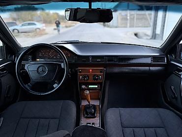 багаж мерс 124: Mercedes-Benz E-Class: 1994 г., 2.2 л, Механика, Бензин, Седан — 7