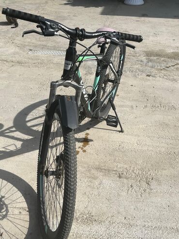 giant velosiped satilir: İşlənmiş Şəhər velosipedi Vista, 29", sürətlərin sayı: 12, Ödənişli çatdırılma