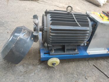 Motor üçün digər detallar: Yüksək effektivliyə malik, üçfazlı asinxron elektrik mühərriki. 7.5