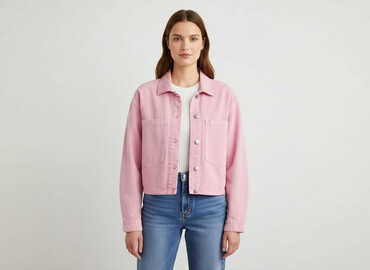 kurtka nike z futerkiem: Stradivarius, Women`s jeans jacket, size M