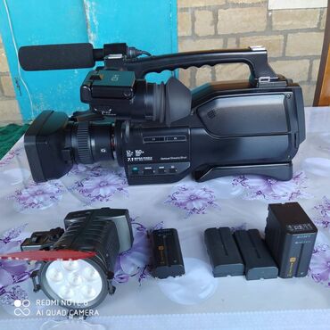 turbo hd видеокамеры в Азербайджан: Sony 1500 HD Video Kamera Təcili Satilir