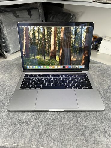 Kompüter ehtiyyat hissələri: İşlənmiş Apple MacBook, 13.3 ", Intel Core i5, 256 GB, Ünvandan götürmə, Ödənişli çatdırılma