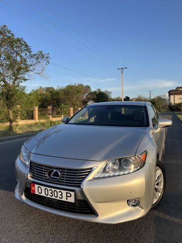 Lexus: Lexus ES: 2015 г., 2.5 л, Вариатор, Гибрид, Седан