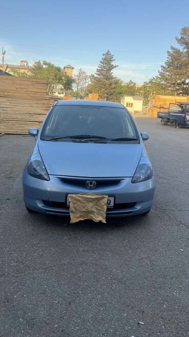 аренда фит бишкек: Honda Fit: 2003 г., 1.3 л, Вариатор, Бензин, Седан