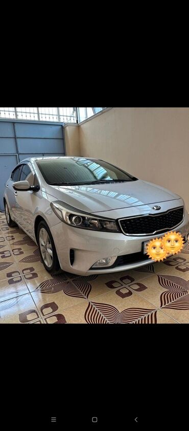 qadın maşını: Kia K3: 1.6 l | 2017 il