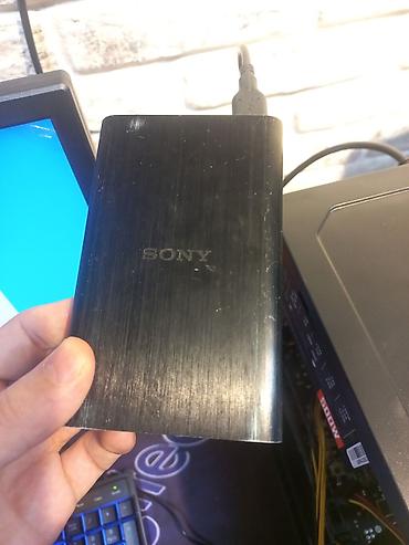 xarici hard disk satilir: Məhsul: Sony xarici sərt disk Yaddaş həcmi: 1 TB Bağlantı: USB — 2