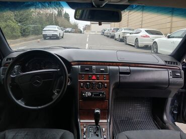 Mercedes-Benz: Mercedes-Benz E 230: 2.3 l | 1997 il Sedan -da lalafo.az — 7 Mercedes-Benz: Mercedes-Benz E 230: 2.3 l | 1997 il Sedan — 7