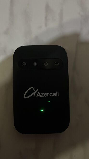 Modemlər və şəbəkə avadanlıqları: Azercell modem az işlenib