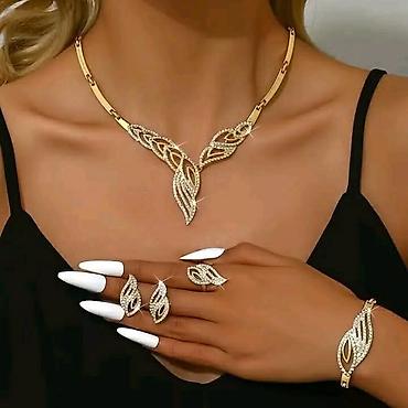 Setovi nakita: Setovi 3000 din🔥🔥
💋 na lalafo.rs — 1 Setovi nakita: Setovi 3000 din🔥🔥
💋 — 1