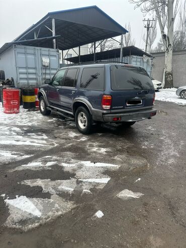 мото рассрочка: Ford Explorer: 2000 г., 4 л, Автомат, Газ, Жол тандабас