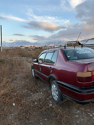 ваз 2197: Volkswagen Vento: 1992 г., 1.8 л, Механика, Бензин, Седан — 4