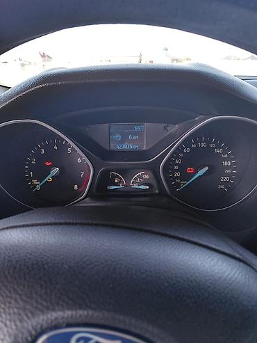универсал голф: Ford Focus: 2016 г., 1.6 л, Механика, Бензин, Универсал — 5