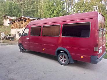 211 3 2: Mercedes-Benz Sprinter 412, красный, 1996 г.в. Тип: грузовой фургон — 3