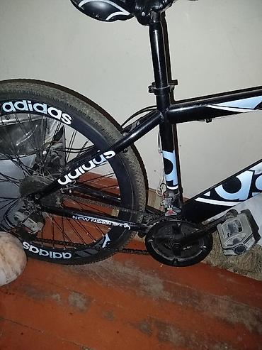 Dağ velosipedləri: Velosiped – “adidas” loqolu şəhər/dağ tipli model - Rəng: qara, açıq — 3